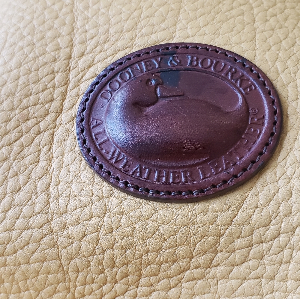 Dooney & Bourke Vintage Leather Bucket Bag - Picture 7 of 8